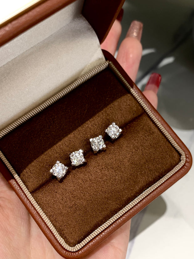 Classic 14K White Gold Lab-Grown Diamond Bullhead Stud Earrings – 1.00 CTW