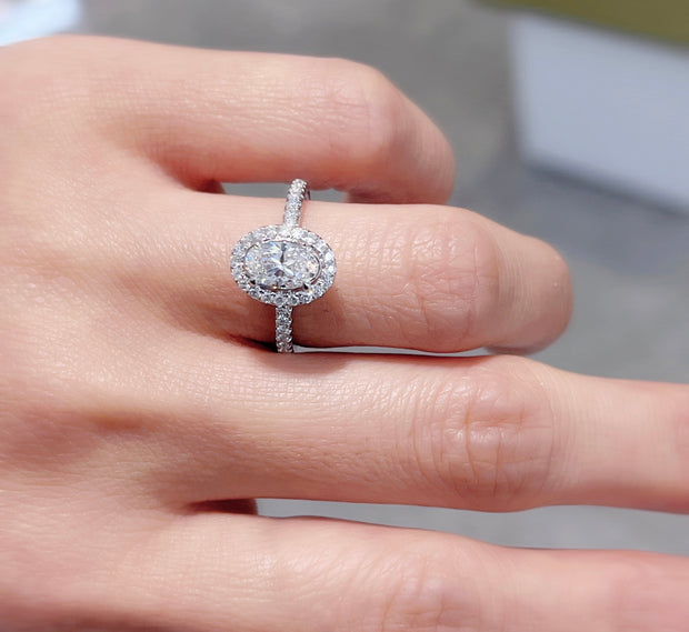 Classic Oval Shaped 1.5 CT Lab Created Diamond Ring in 14k White Gold D-E VS1-VVS2