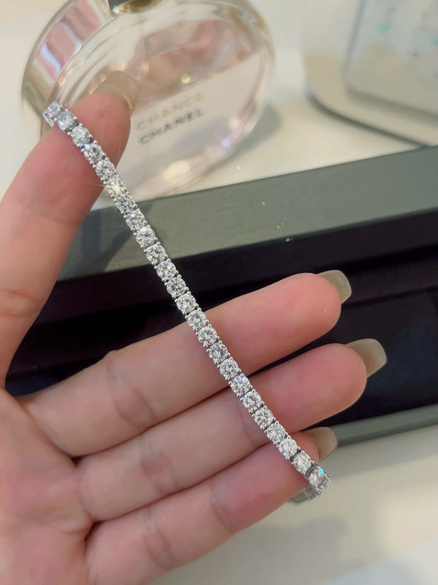Elegant Round Cut 14K White Gold Lab-Grown Diamond Tennis Bracelet – 8.28ct