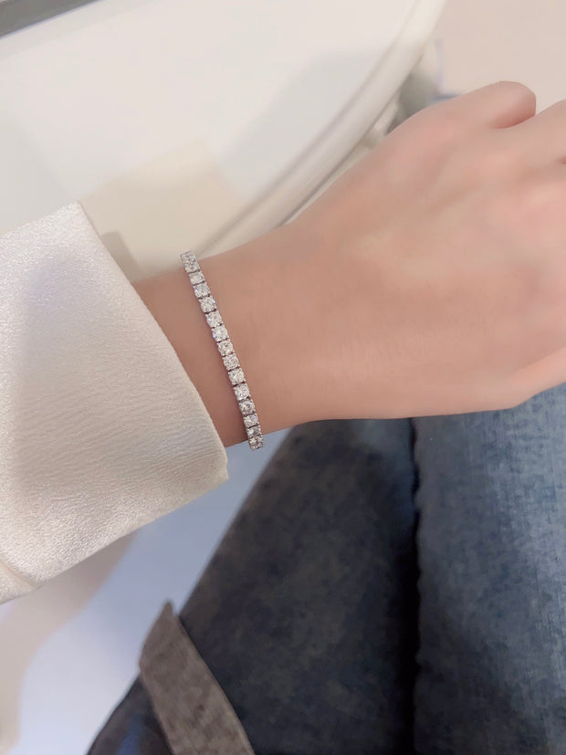 Elegant Round Cut 14K White Gold Lab-Grown Diamond Tennis Bracelet – 8.28ct