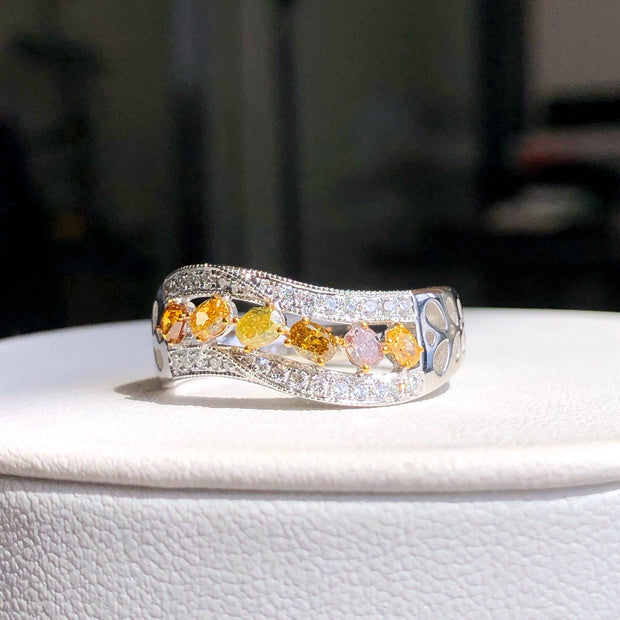 Oval Mixed Color Lab-Grown Diamond Band Ring 0.93 CTW in 14K White Gold