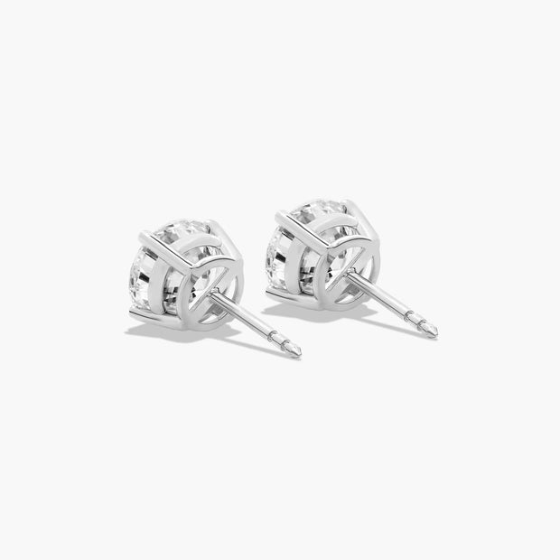 Round Lab-Grown Diamond Stud Earrings in 14K Gold – Four Prong Scallop Basket Setting with D-E Color & VS1- VVS2 Clarity