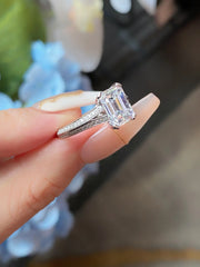 Lab-Grown 2.01 CTW Emerald-Cut Diamond Ring – 14K D–E VVS2 White Gold