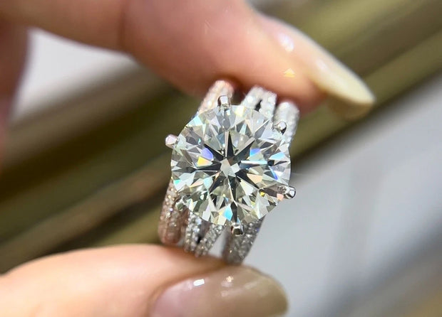 8.5 Ct Lab-Grown Round Diamond Engagement Ring in 14K White Gold with two bands