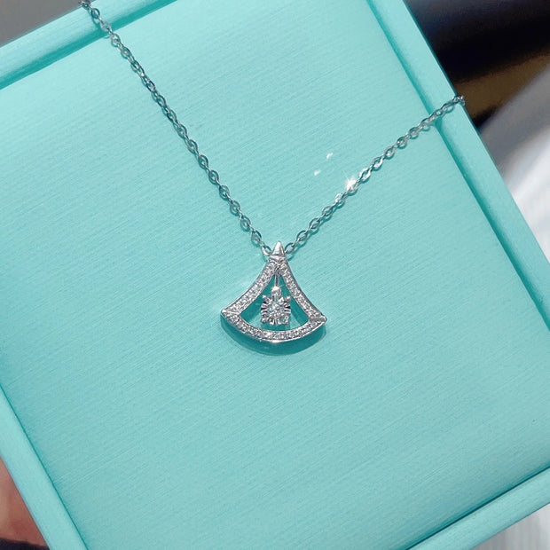 Diamond Necklace Fan Design 0.11 CT D-E VS1-VVS2 in 14K White Gold