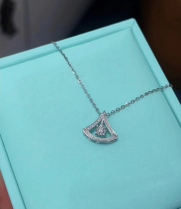 Diamond Necklace Fan Design 0.11 CT D-E VS1-VVS2 in 14K White Gold