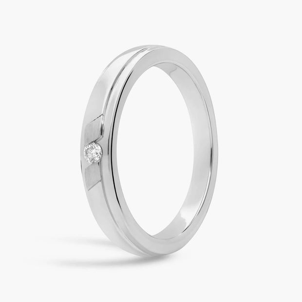 Lab-Created Diamond Ring 14K White Gold D-E VS1-VVS2 0.05ct Diagonal Band
