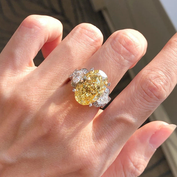 10  CT Fancy Light Yellow Lab Grown Diamond Oval Ring 14K White Gold VS1/VVS2