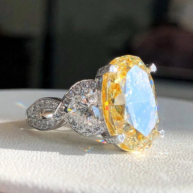 10  CT Fancy Light Yellow Lab Grown Diamond Oval Ring 14K White Gold VS1/VVS2