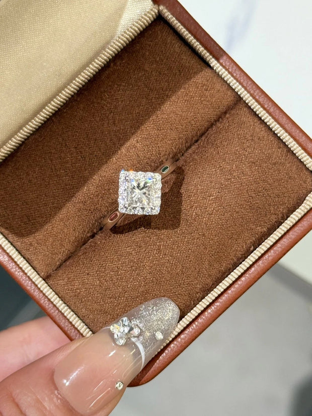 Lab-Grown Princess Cut Diamond Ring 1.00 CTW D-Color VS1-VVS2 – 14K White Gold