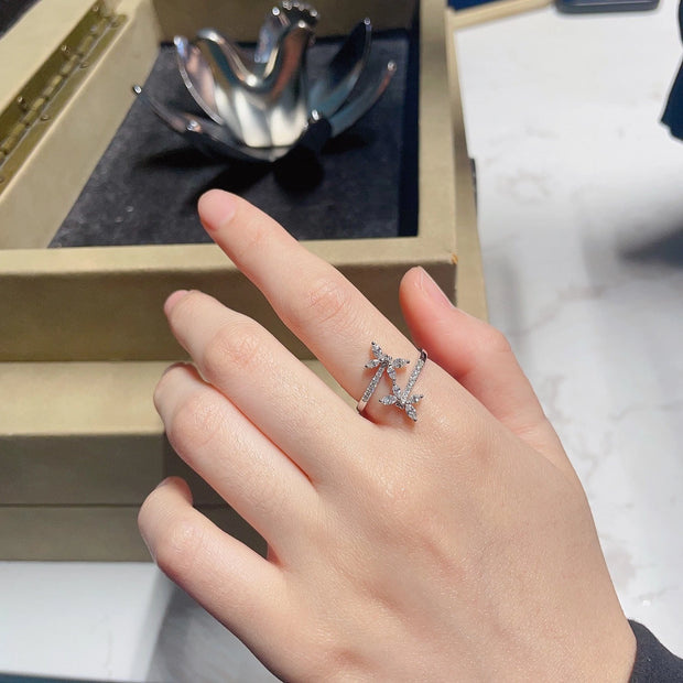 Lab-Grown Dragonfly Diamond Ring 0.40 CTW D-E VVS2 14K White Gold