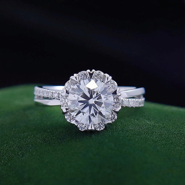 Timeless 3 Carat Round Brilliant Diamond Ring – D-E Color, VS1-VVS2 Clarity