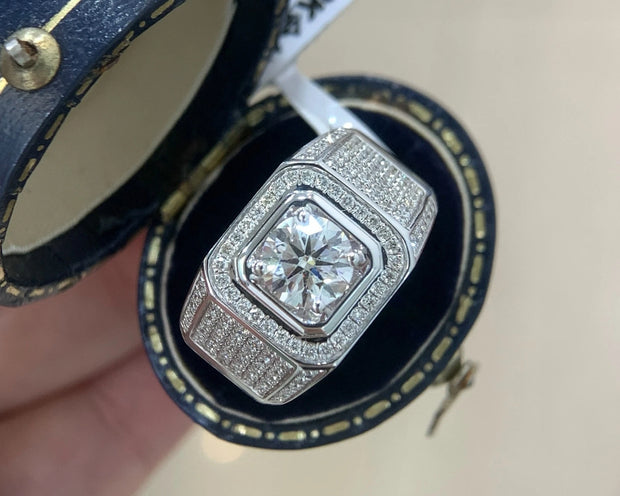 Premium 1.68 CT Lab-Grown Diamond Men’s Ring – D–E, VS1–VVS2, 14K White Gold