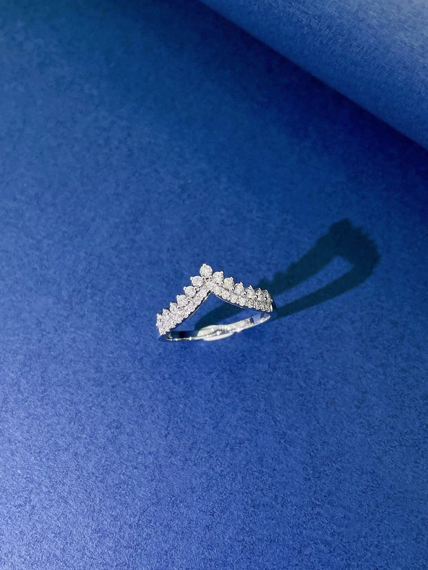 Royal Radiance V-Shaped Diamond Crown Ring – 0.36 CTW