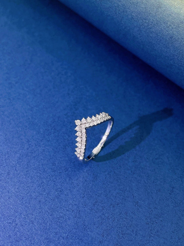 Royal Radiance V-Shaped Diamond Crown Ring – 0.36 CTW