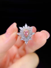 Lab-Grown Fancy Vivid Pink Pear Diamond Ring – 1.37 CT 14K White Gold