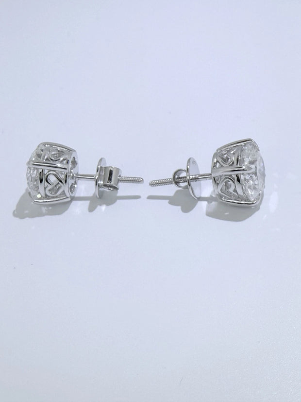 2.00 Ct Lab-Grown Round Diamond Stud Earrings in 14K White Gold