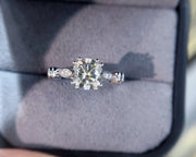 Elegant Lab-Grown Diamond Ring Approx. 1 CT 14K White Gold