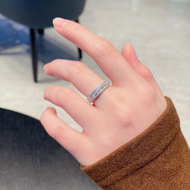 Modern Grace Trapezoid Diamond Band in 14K White Gold