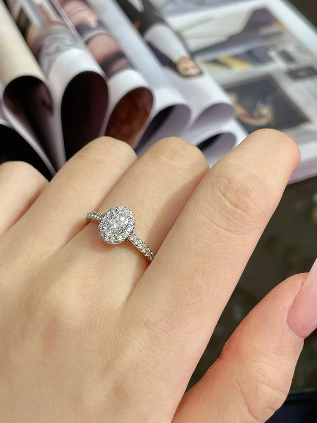 Classic Oval Diamond Engagement Ring 0.50 CT in 14K White Gold with D-E VS1-VVS2