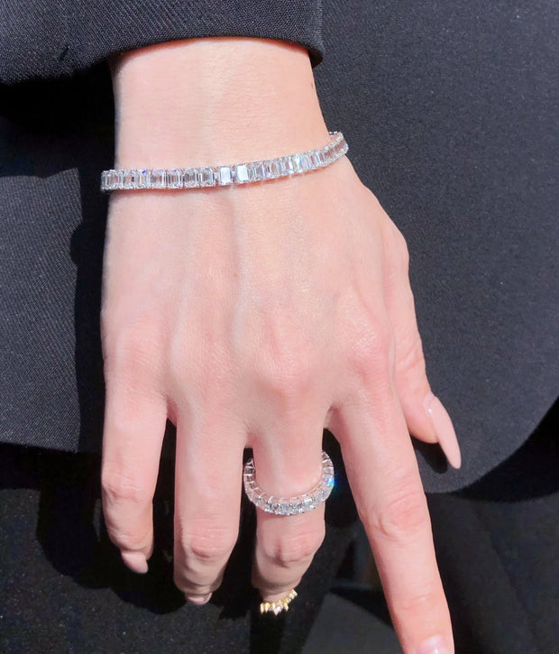 Luxe Lab-Grown Emerald-Cut Diamond Bracelet – 13.9 CTW 14K White Gold
