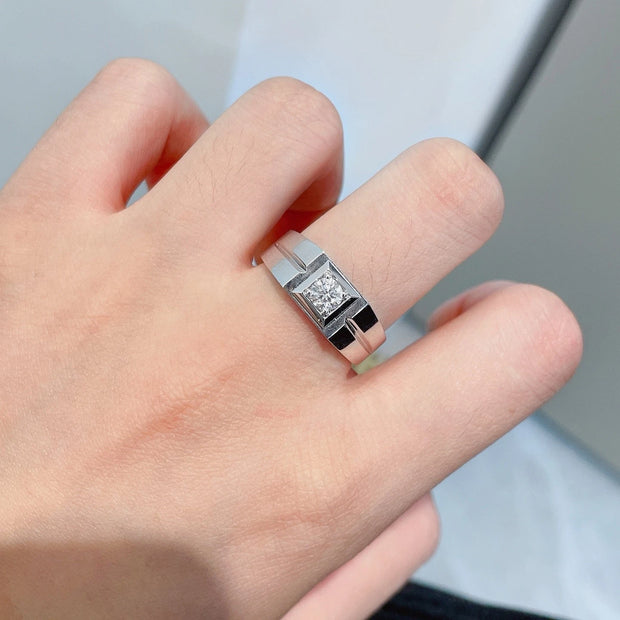 Lab-Grown Round Diamond Men’s Ring 0.36 CTW D-E VVS2 14K White Gold & F-G VS1 14k White Gold
